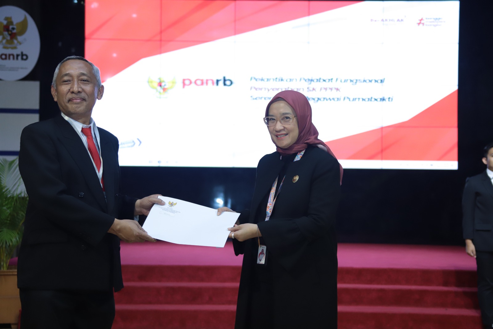 20231208 Pelantikan Pejabat Fungsional Penyerahan SK PPPK dan Seremonial Pegawai Purnabakti 1