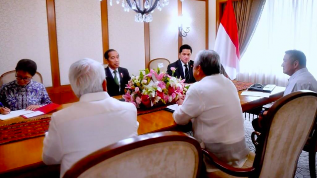 20240112 Presiden Jokowi dan Menteri Transportasi Filipina Bahas Peningkatan Kerja Sama Kedua Negara