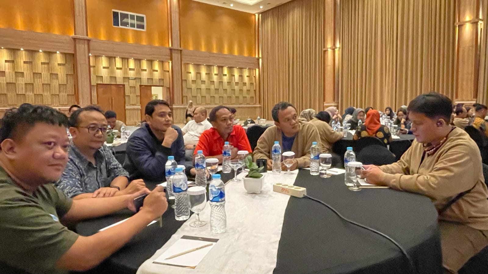 20240205 Evaluasi dan Penajaman Program 2024 Kedeputian Kelembagaan dan Tata Laksana Kementerian PANRB 6