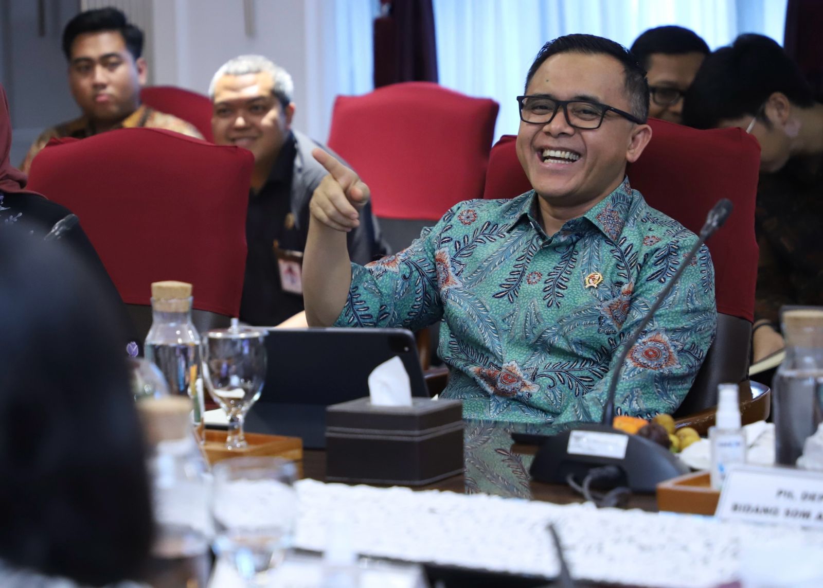 20240223 MENTERI Pertemuan dengan mendikbud 2