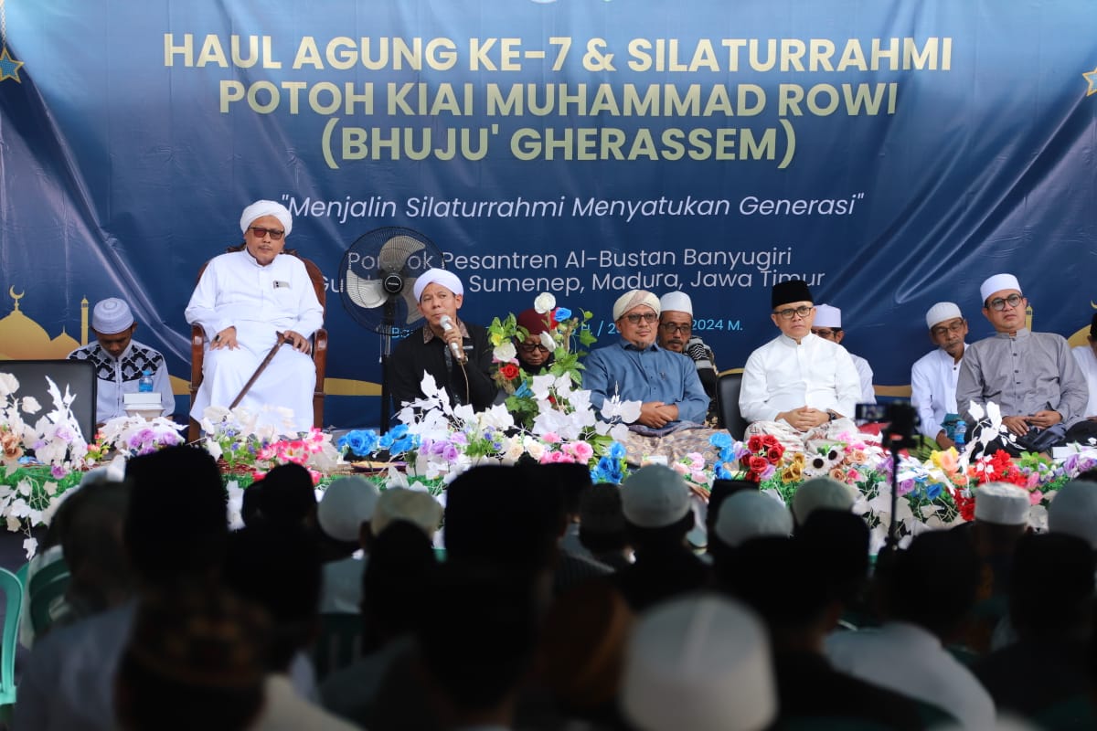 20240225 Haul ke7 dan Silahturahmi Potoh Kiai Muhammad Rowi 12