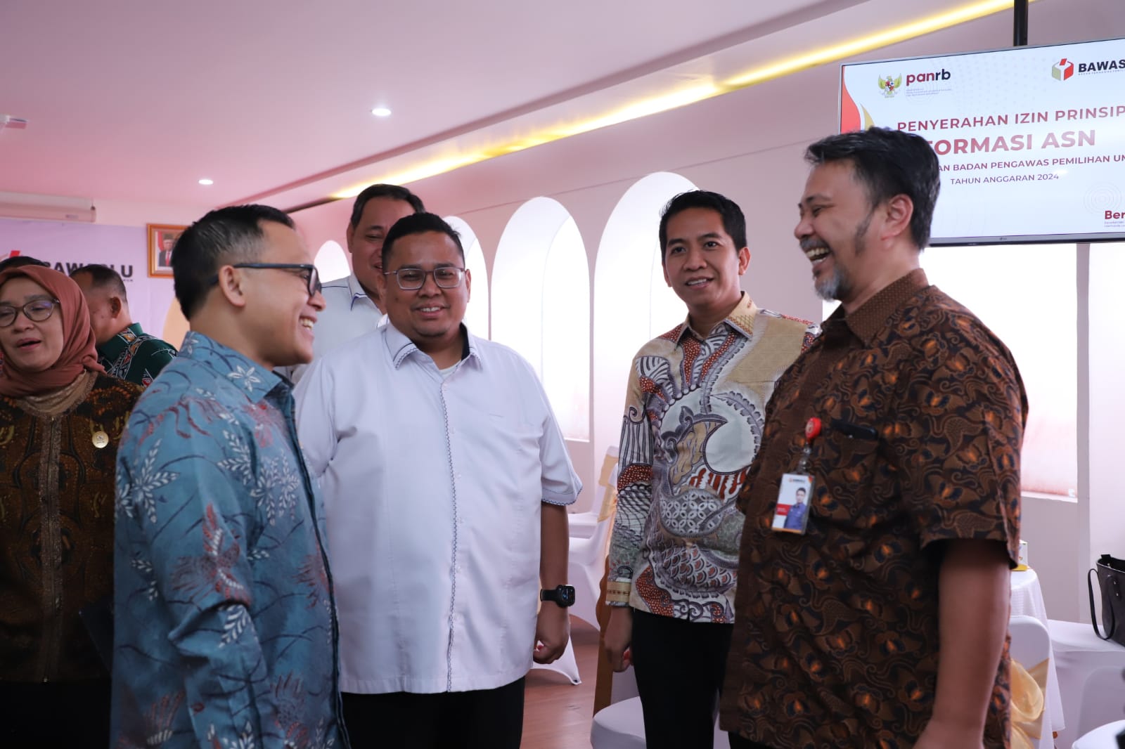 20240418 Penyerahan Izin Prinsip Formasi ASN Bawaslu 1