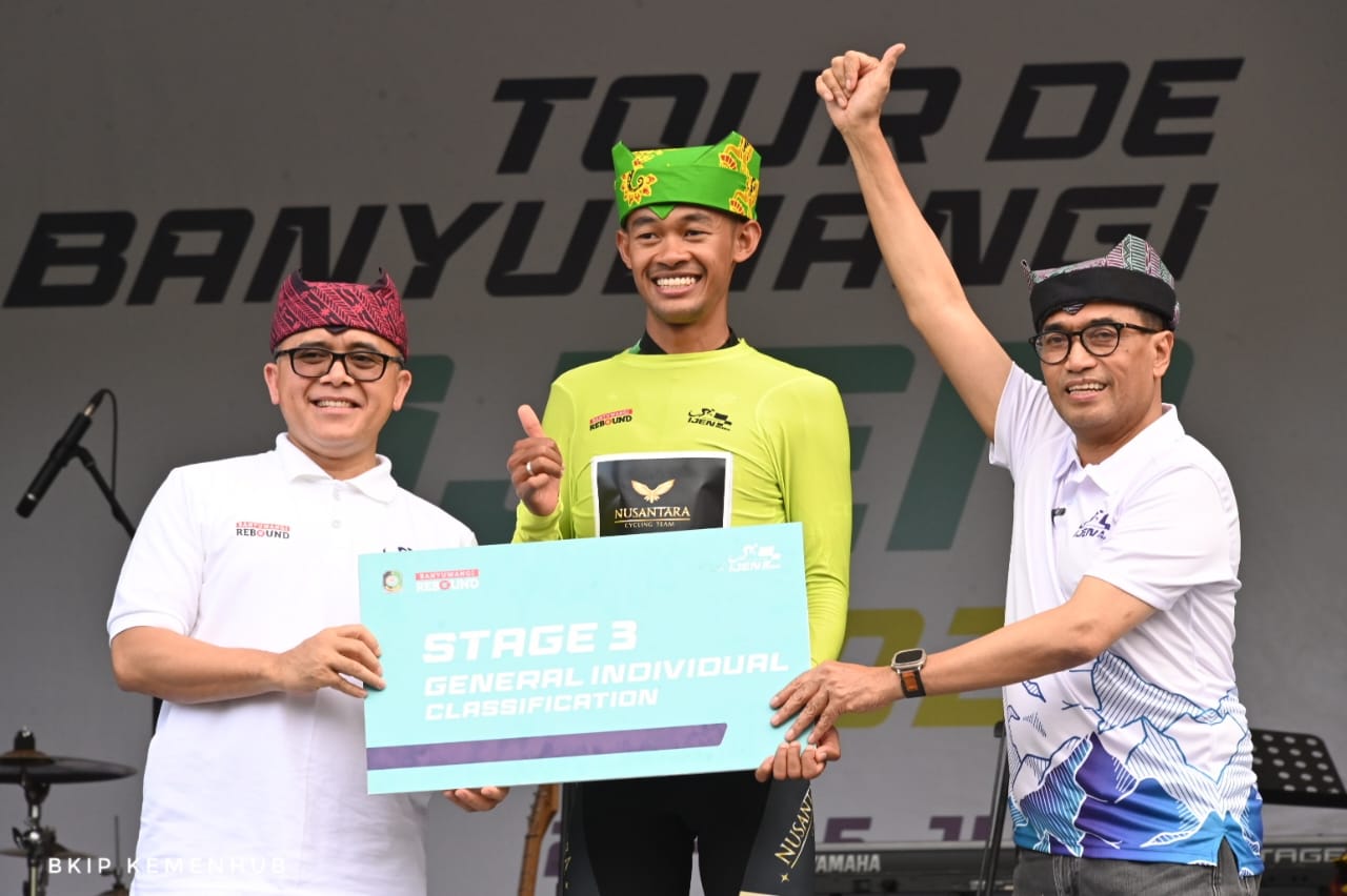 20240725 Menteri PANRB dan Menhub Hadiri Tour de Banyuwangi Ijen 2024 10