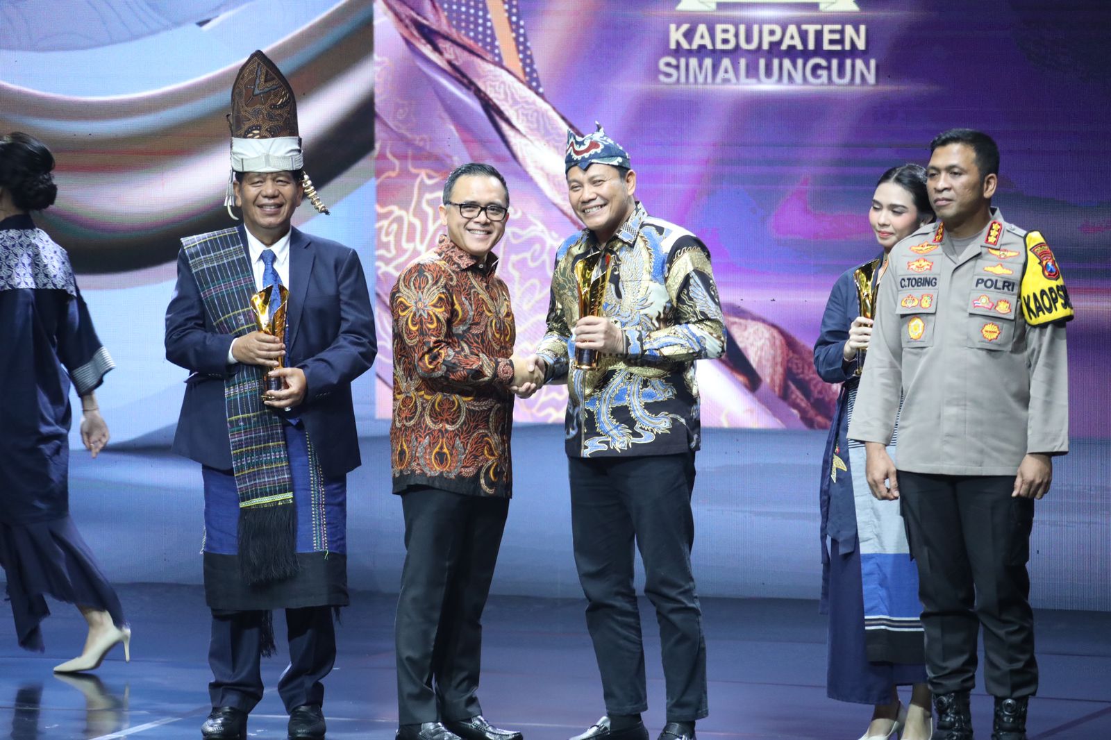 20240808 Pemimpin Daerah Awards 2204 12