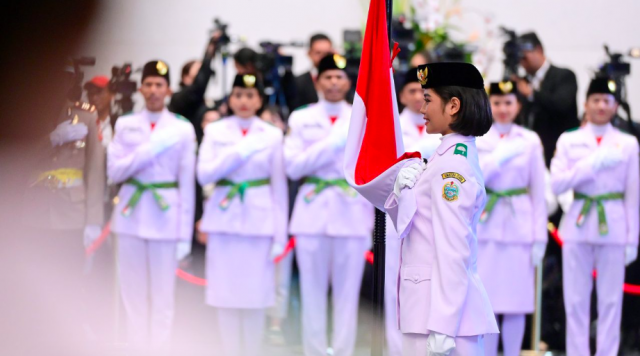 20240814 Di Ibu Kota Nusantara Presiden Jokowi Kukuhkan 76 Anggota Paskibraka Tahun 2024