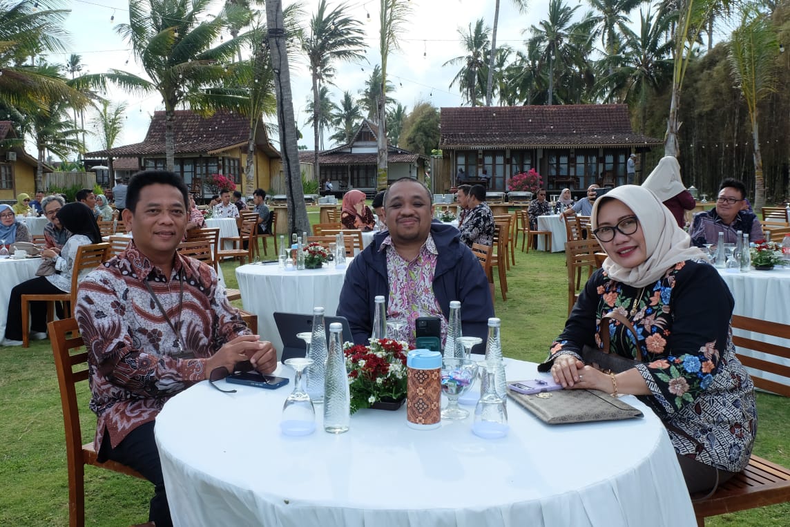 20240823 DEP YANLIK Penandatanganan Komitmen Replikasi Inovasi Homestay Naik Kelas 21