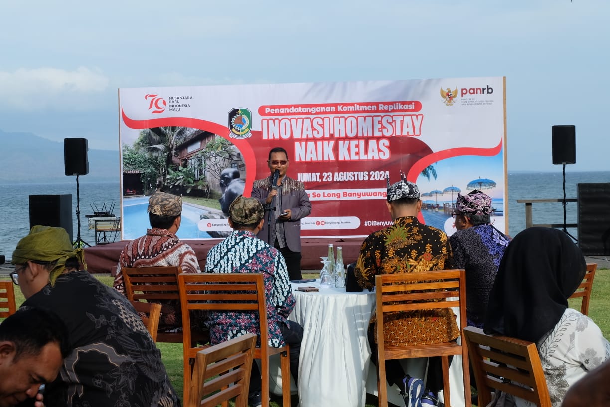 20240823 DEP YANLIK Penandatanganan Komitmen Replikasi Inovasi Homestay Naik Kelas 21