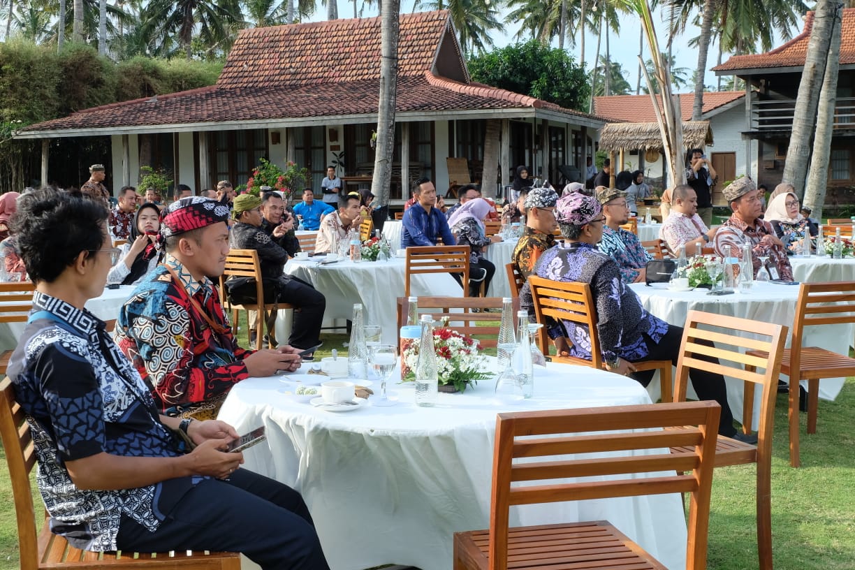 20240823 DEP YANLIK Penandatanganan Komitmen Replikasi Inovasi Homestay Naik Kelas 21