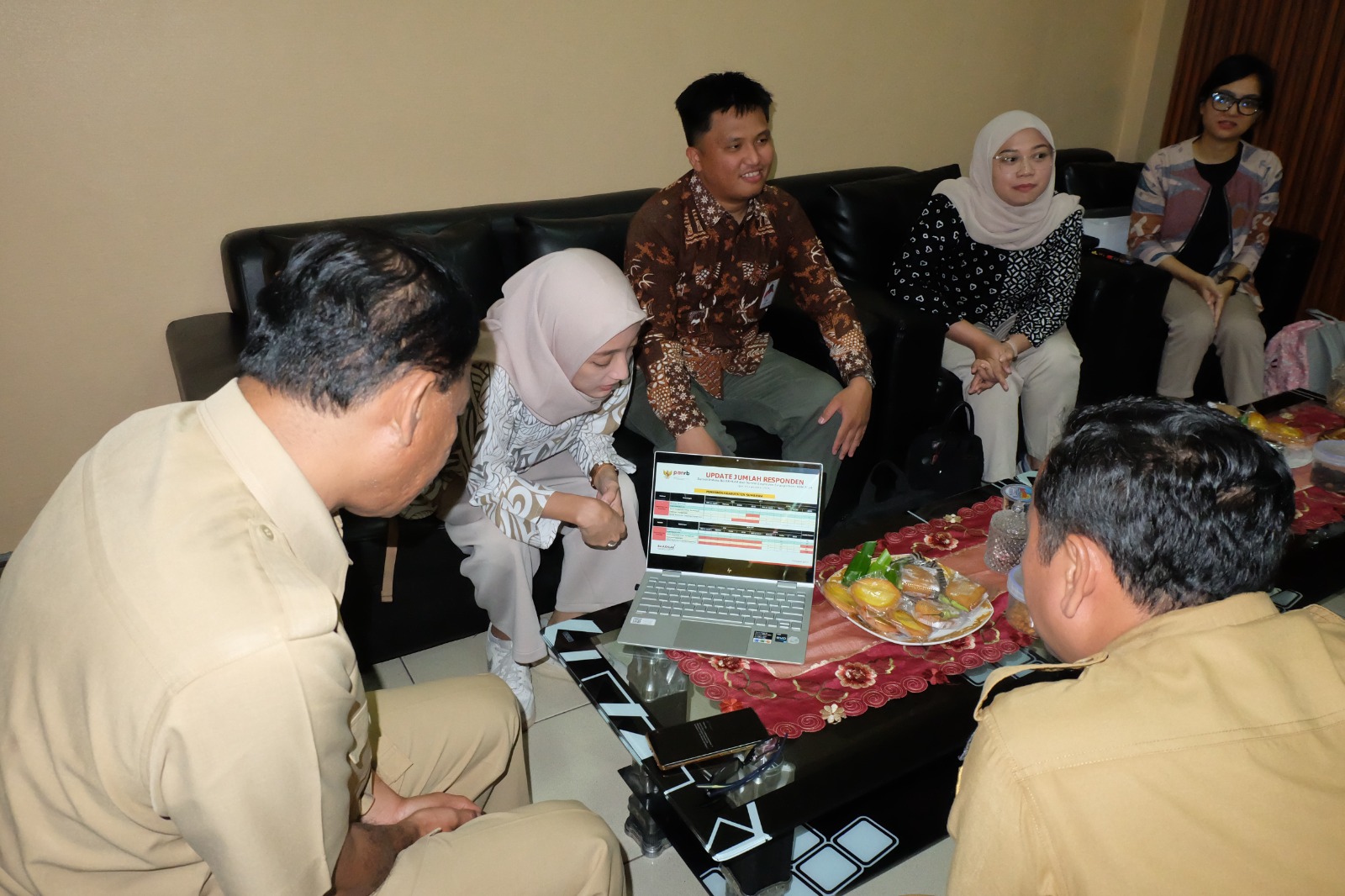 20240924 Sumbawa Sosialisasi Perpanjangan Survei Budaya Kerja ASN 2024 di Wilayah Barat dan Tengah15