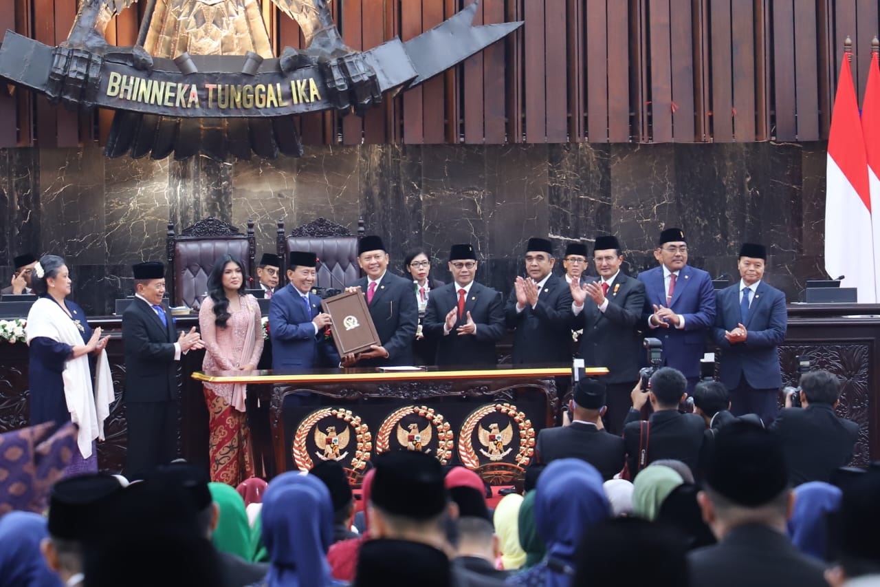 20241001 Pelantikan Anggota DPR DPD dan MPR RI 1