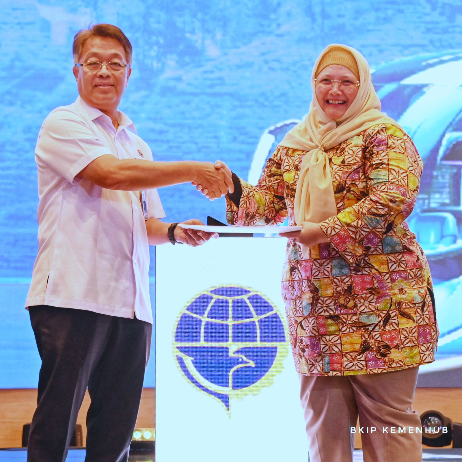 20241007 DEP BALAKS Penandatanganan MoU Pengintegrasian Layanan Kemenhub ke dalam Portal INAku 13