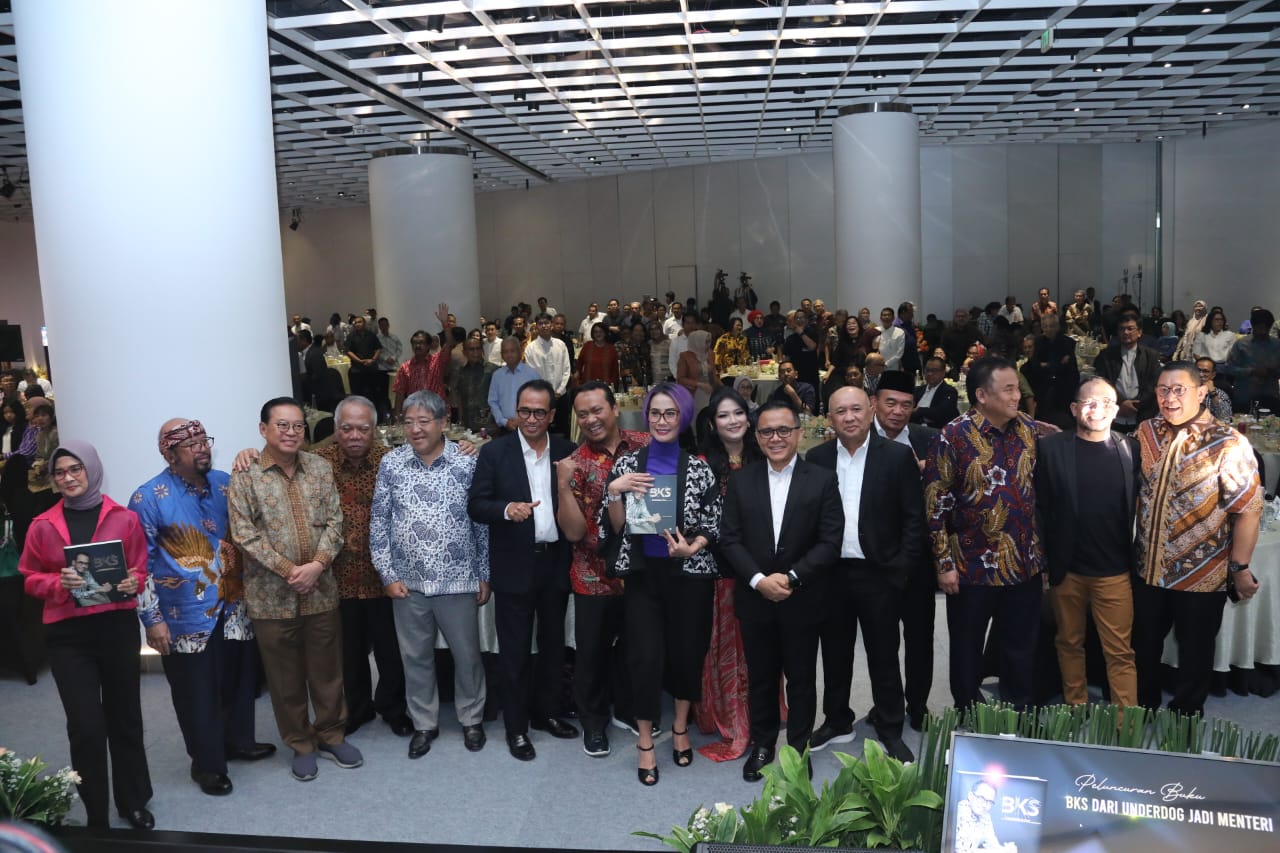 20241008 Peluncuran Buku BKS dari Underdog Jadi Menteri12