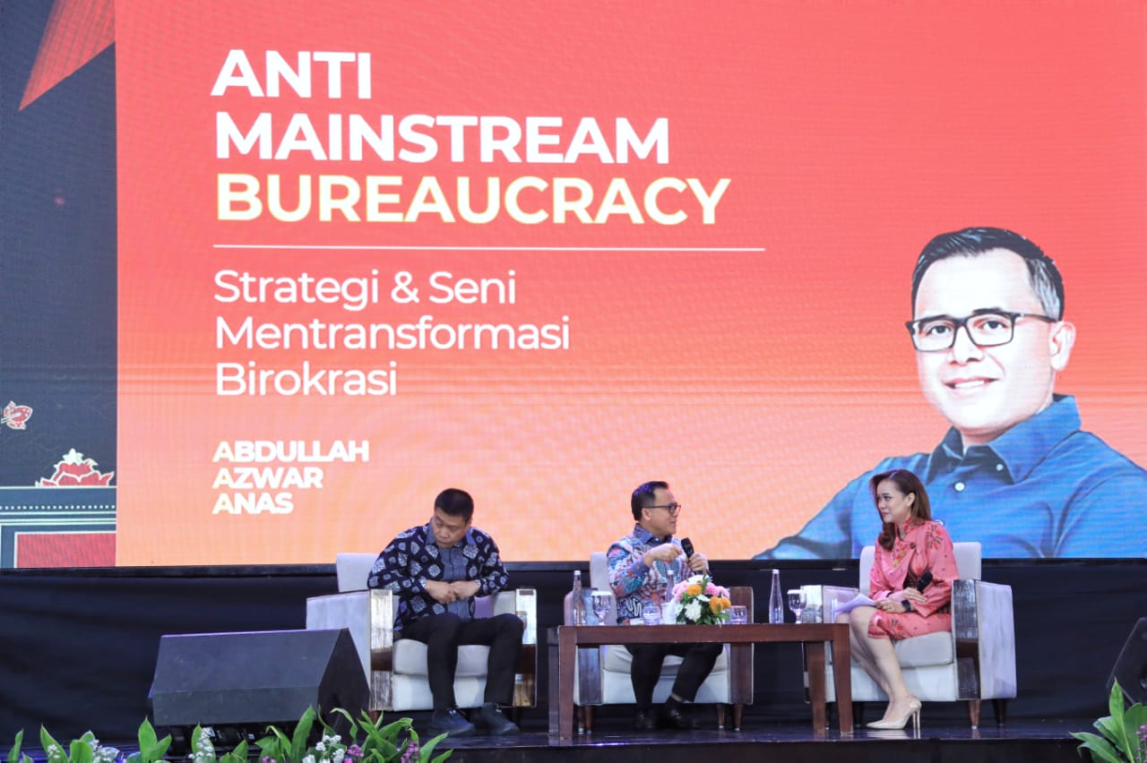 20241010 Forum Diskusi Kinerja Reformasi Birokrasi Indonesia dan Peluncuran Buku Anti Mainstream Bureaucracy 15