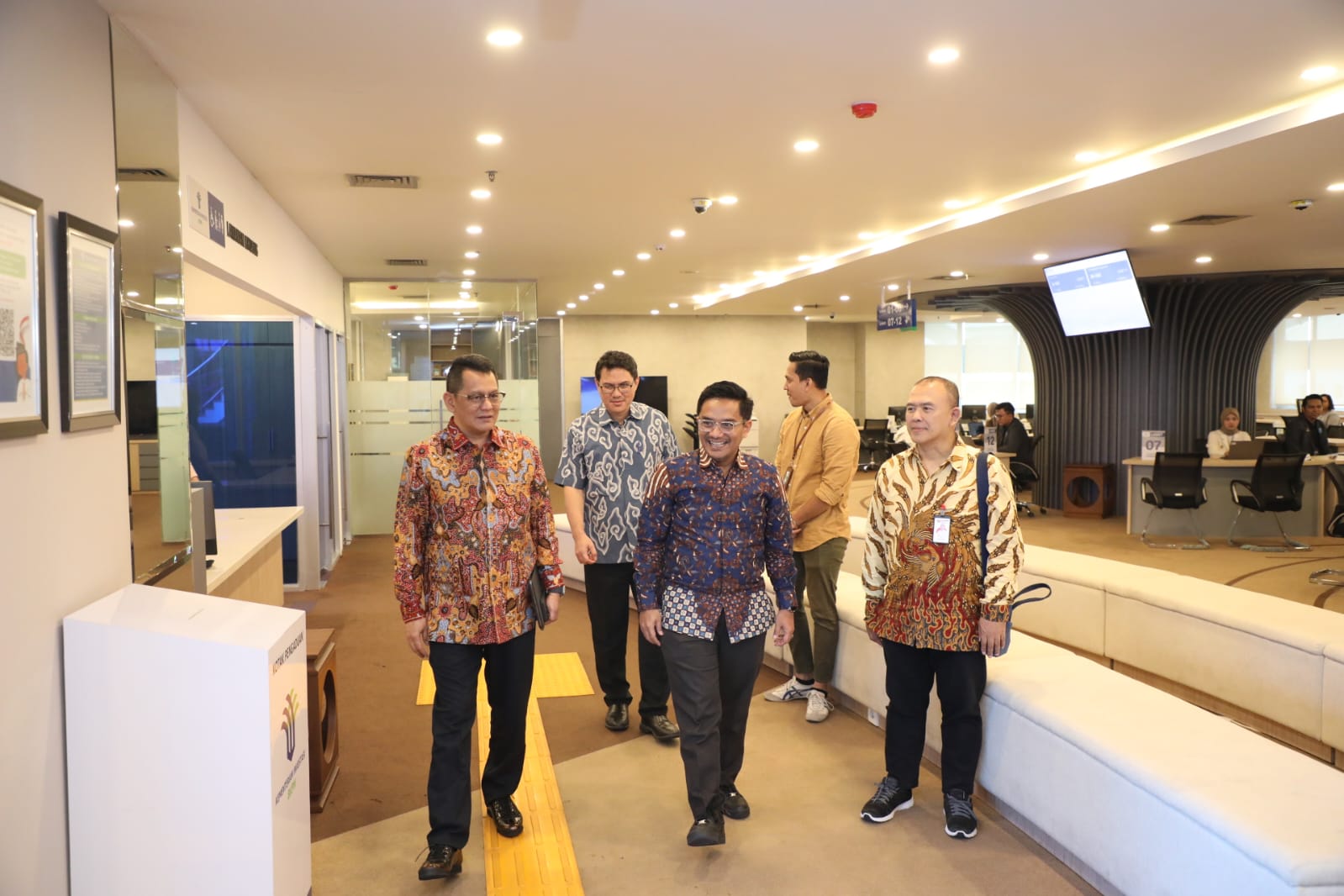 20241025 Optimalisasi Layanan pada Kementerian Investasi dan Hilirisasi 19