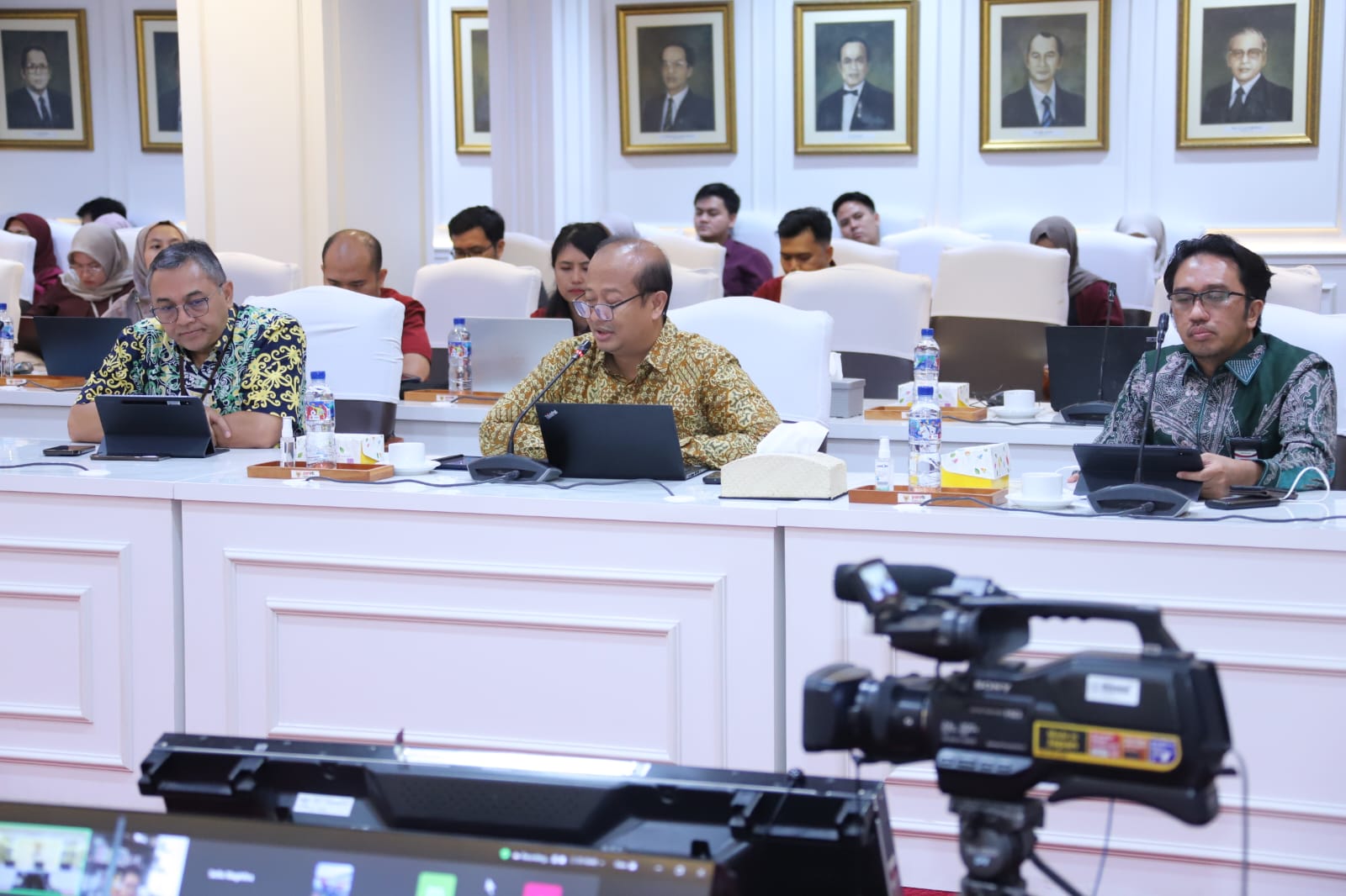 20241030 Rapat Koordinasi Penyusunan Initial Memorandum OECD di Bidang Tata Kelola Publi 3