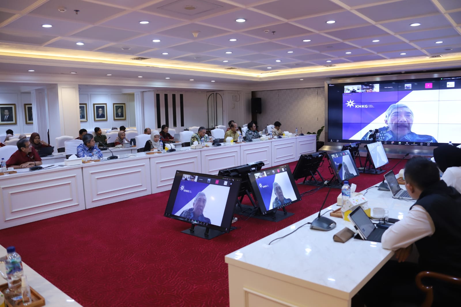 20241030 Rapat Koordinasi Penyusunan Initial Memorandum OECD di Bidang Tata Kelola Publi 3
