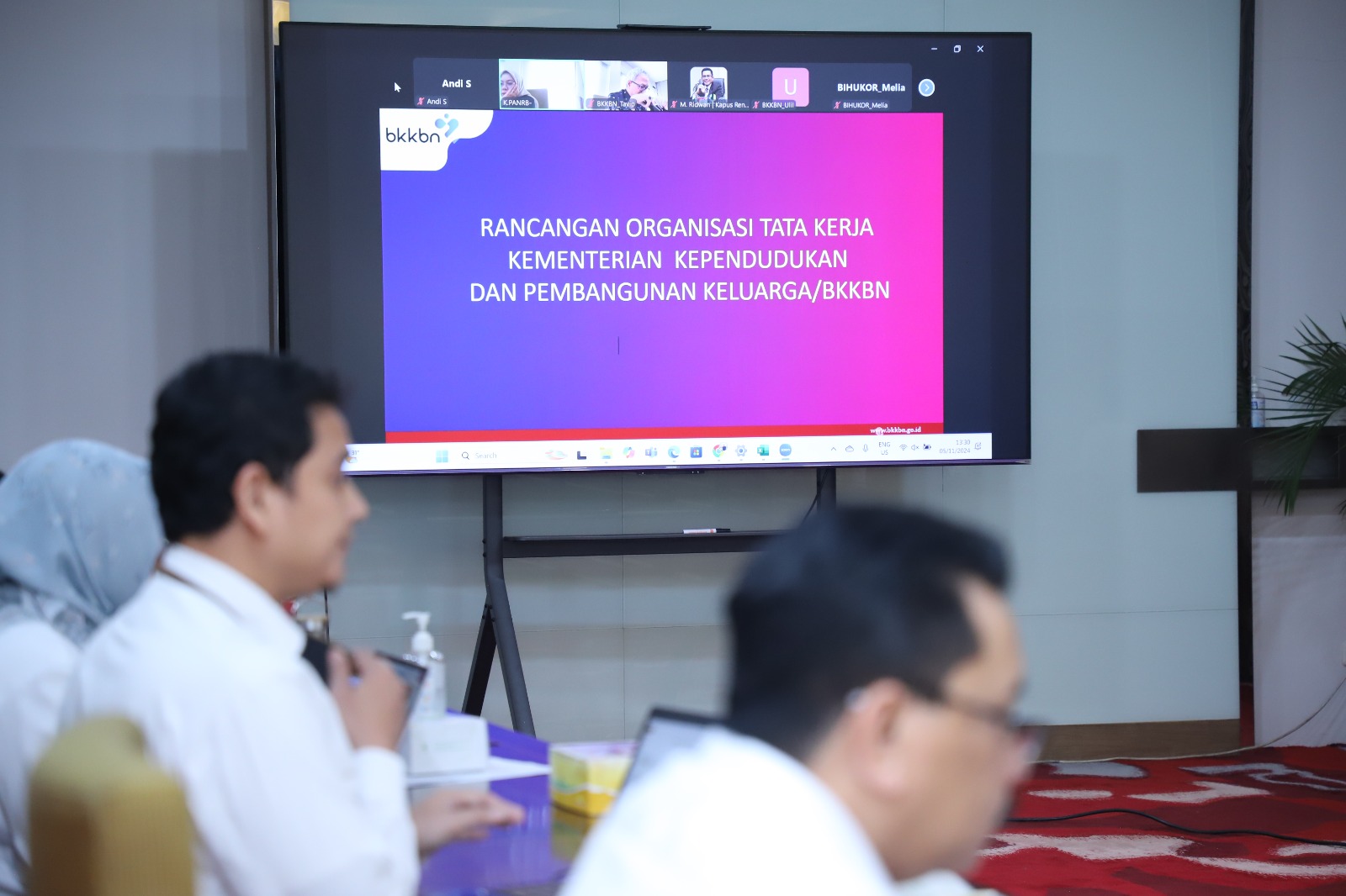 20241105 Rapat Penataan Organisasi Kementerian Kependudukan dan Pembangunan Keluarga BKKBN 9