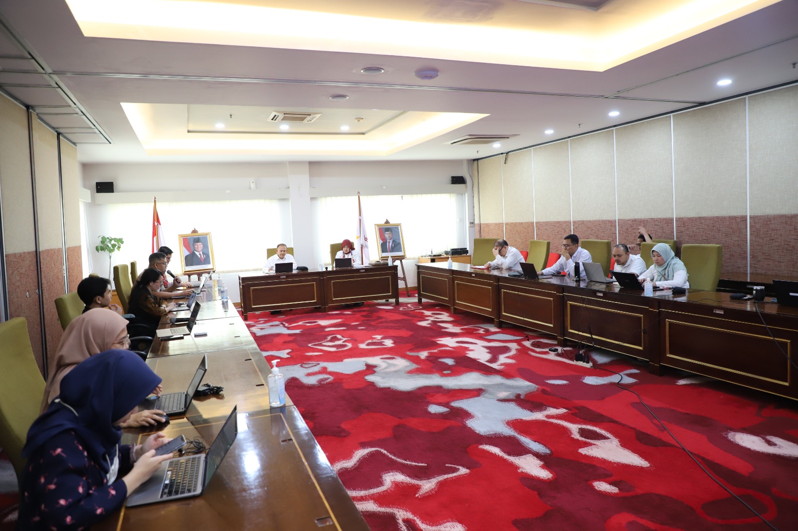 20241105 Rapat Pendalaman Pelayanan Lingkup Investasi dan Hilirisasi PaskaPembentukan Kabinet Merah Putih 7