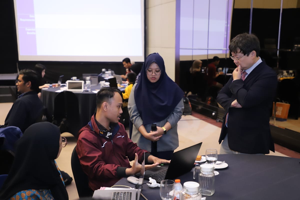 20241106 Pelatihan Penerapan Artificial Intelligence AIBig Data dalam Meningkatkan Pelayanan Publik 13