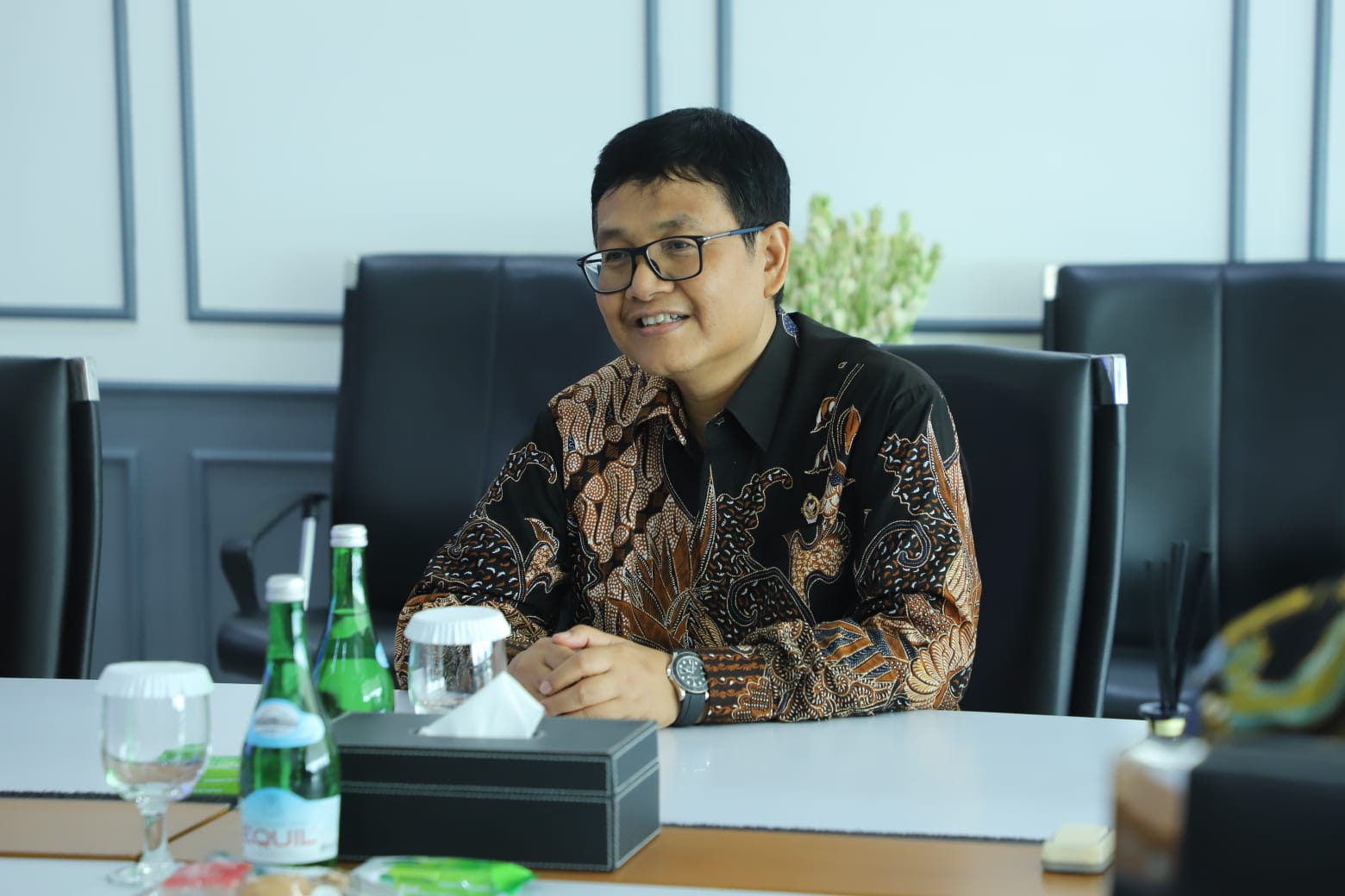 20241114 Pertemuan dengan Anggota III BPK RI Bahas Langkah Meningkatkan Kinerja Pemerintah 10