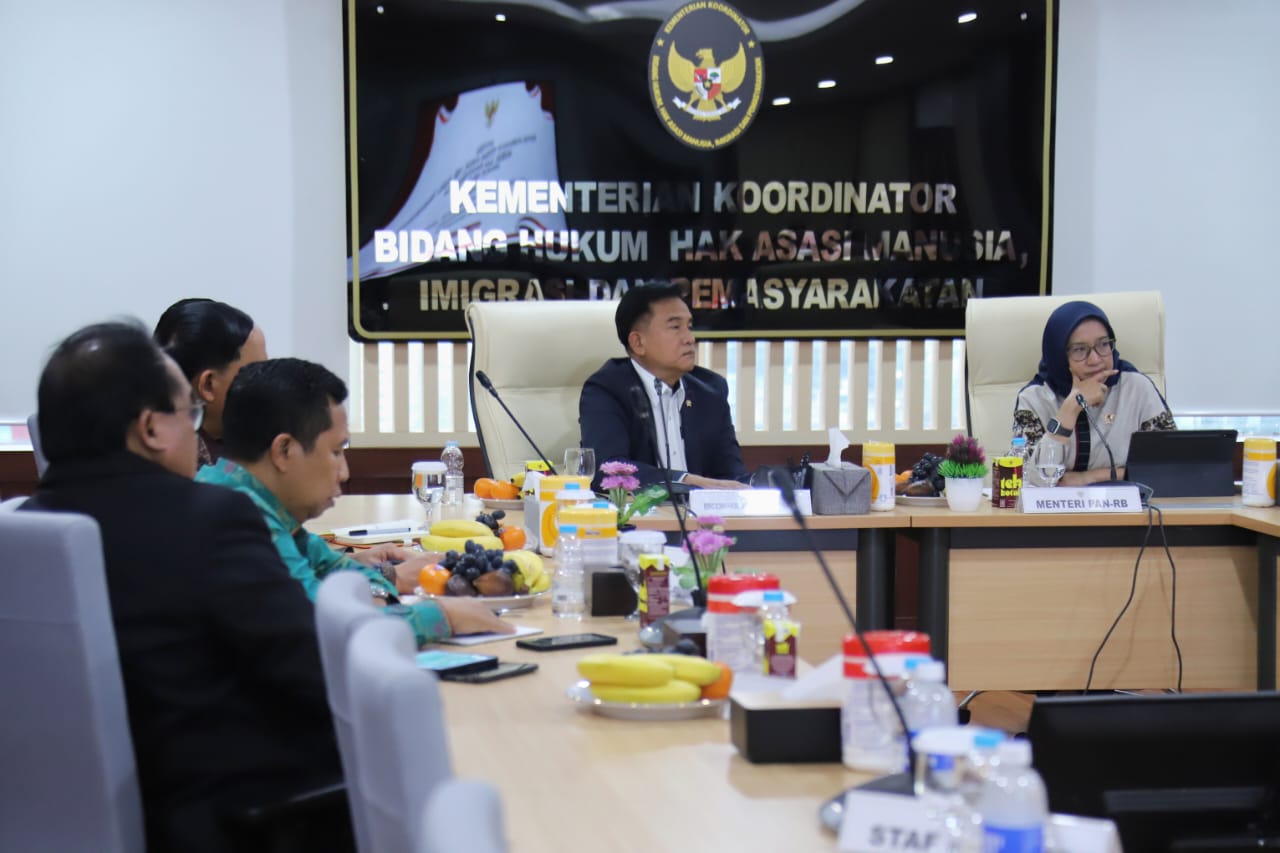 20241114 Rapat Penataan Organisasi dan SDM dengan Menko H2IP 1