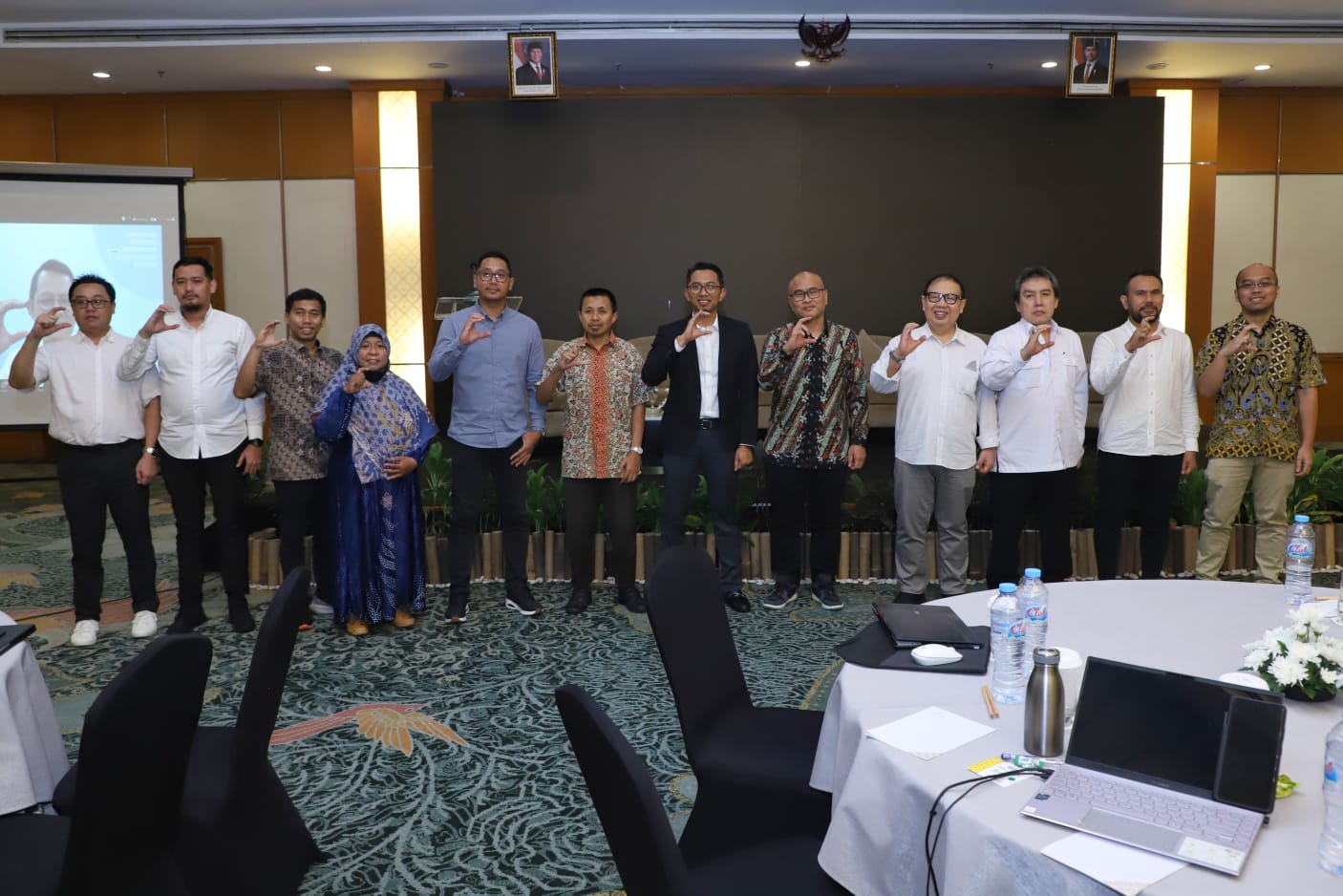 20241118 Diseminasi Pengukuran Indeks Kepuasan Masyarakat Nasional IKMN Tingkat KL Monitoring dan Evaluasi SKM Online dan Penjaringan Masukan Roadmap LAPOR 13