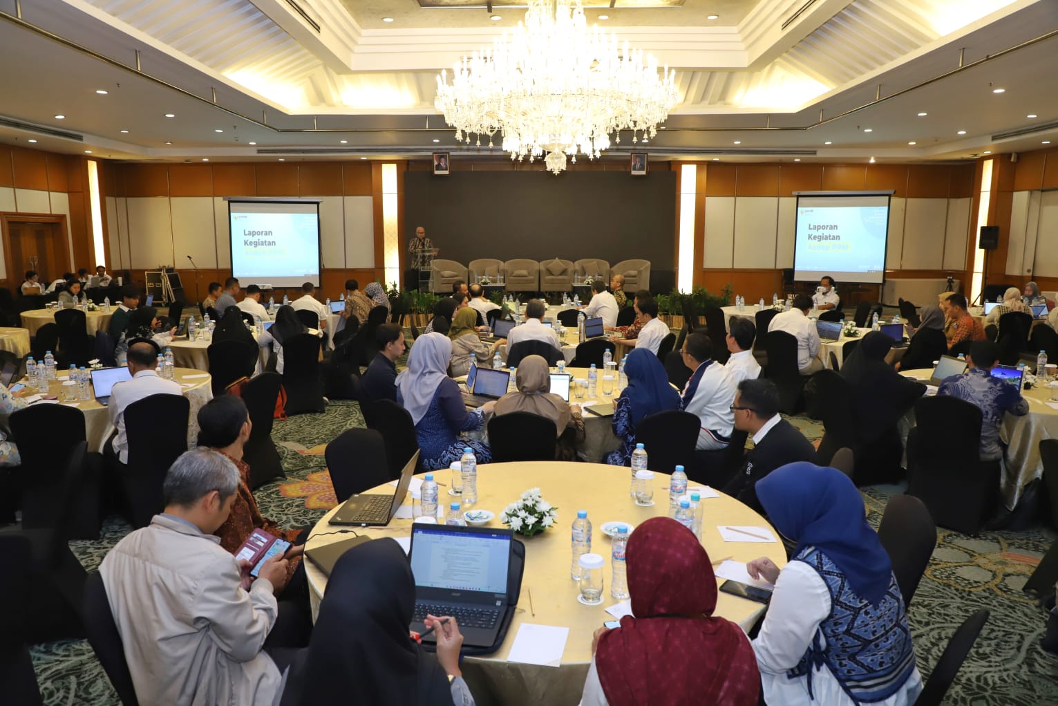 20241118 Diseminasi Pengukuran Indeks Kepuasan Masyarakat Nasional IKMN Tingkat KL Monitoring dan Evaluasi SKM Online dan Penjaringan Masukan Roadmap LAPOR 13