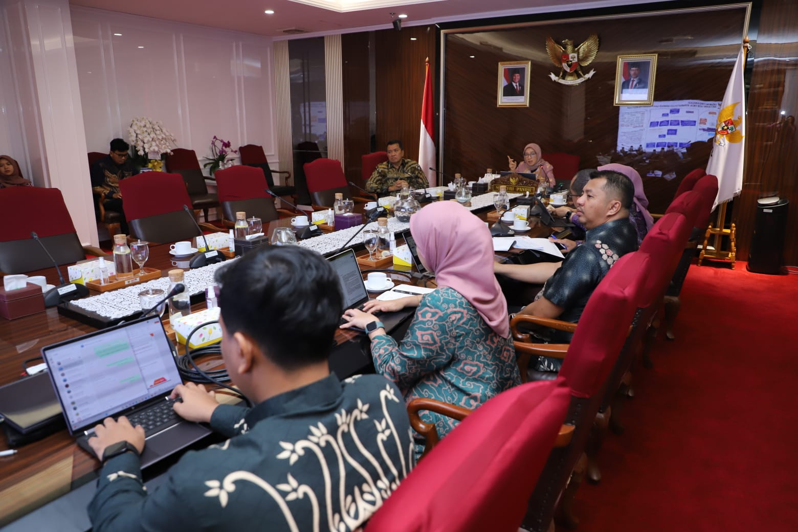 20241121 Rapat Isu Strategis Kelembagaan dan Tata Laksana 6