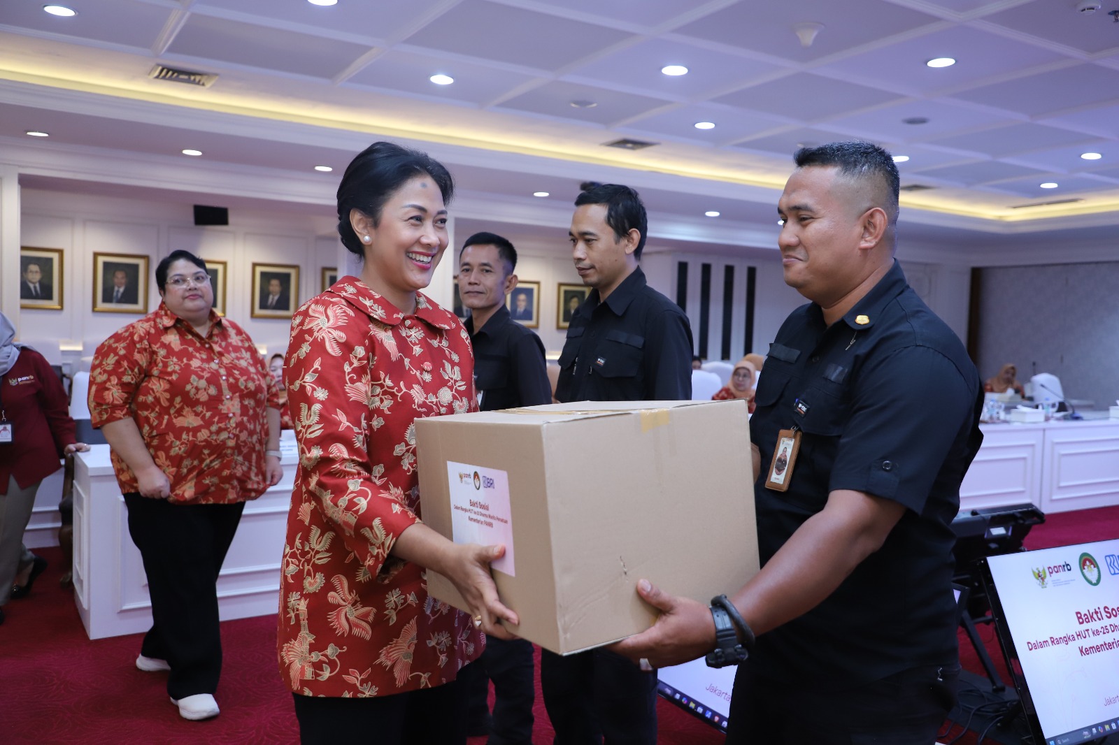 20241204 Peringatan HUT DWP Ke 25 dan Bakti Sosial Kementerian PANRB 1