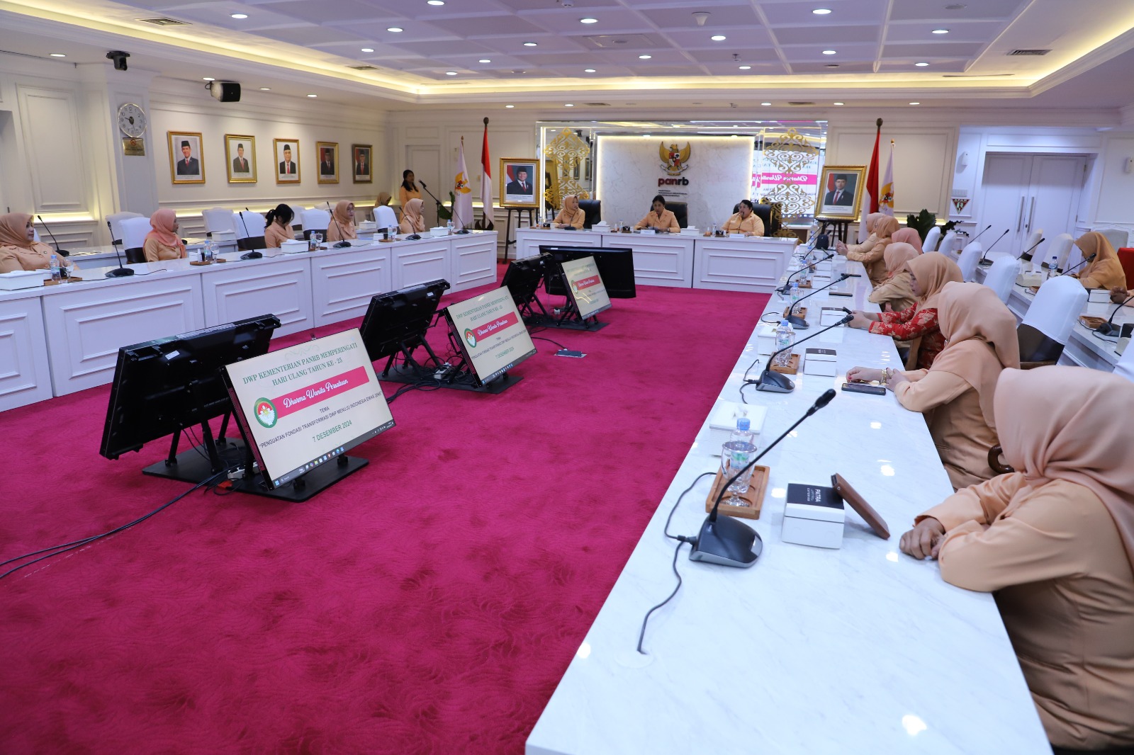 20241204 Peringatan HUT DWP Ke 25 dan Bakti Sosial Kementerian PANRB 1