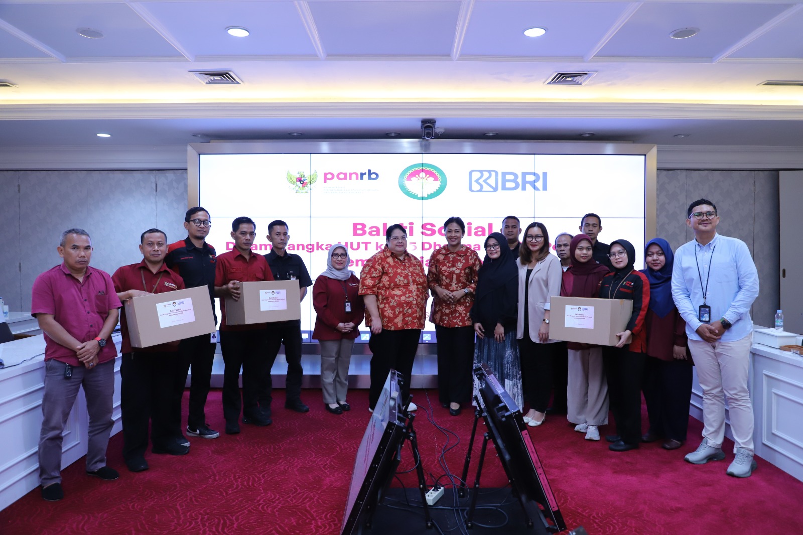 20241204 Peringatan HUT DWP Ke 25 dan Bakti Sosial Kementerian PANRB 1