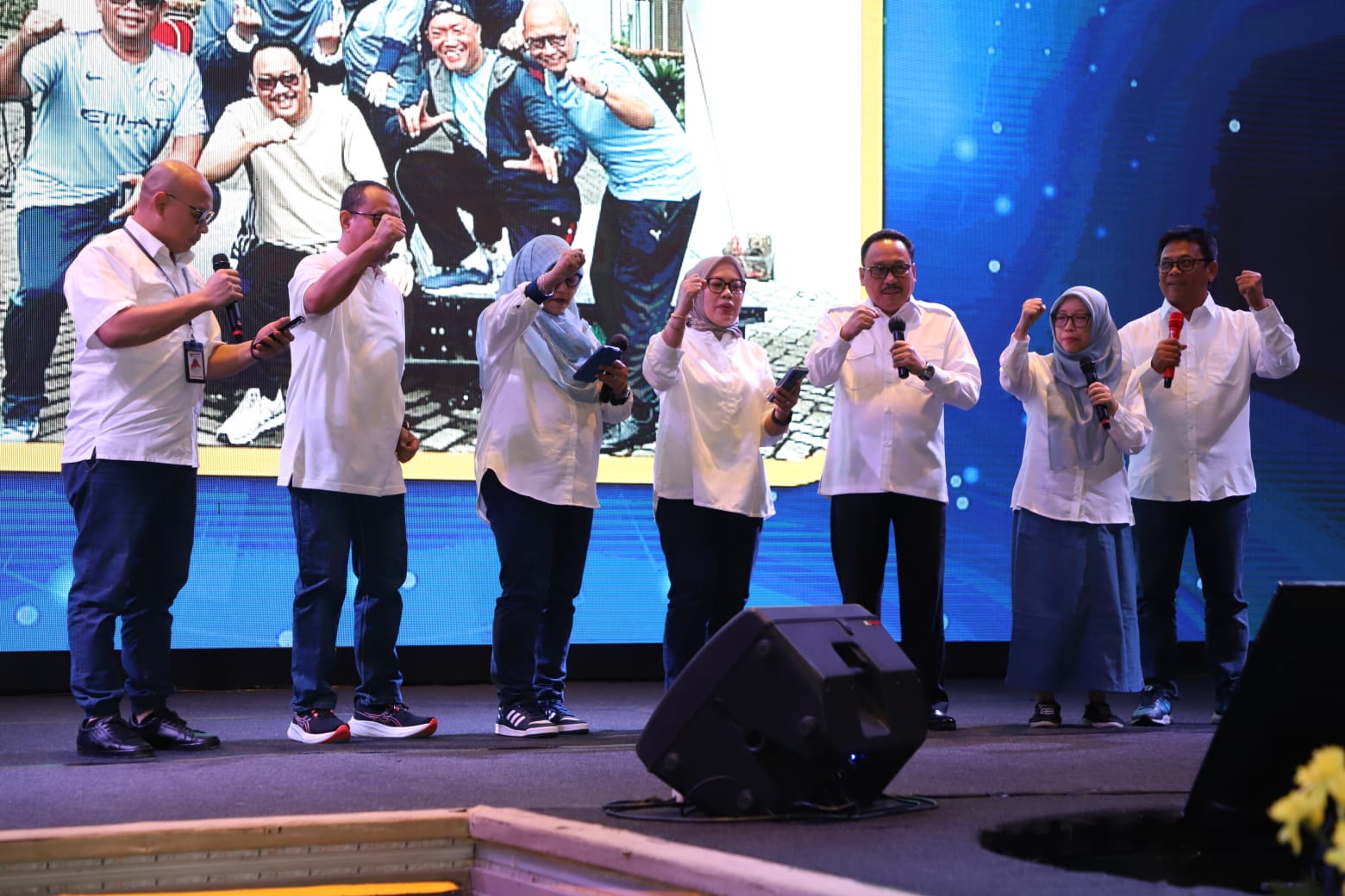 20241206 Penutupan Rakor Sinergi dan Kolaborasi Pembangunan Layanan Digital Pemerintah 16