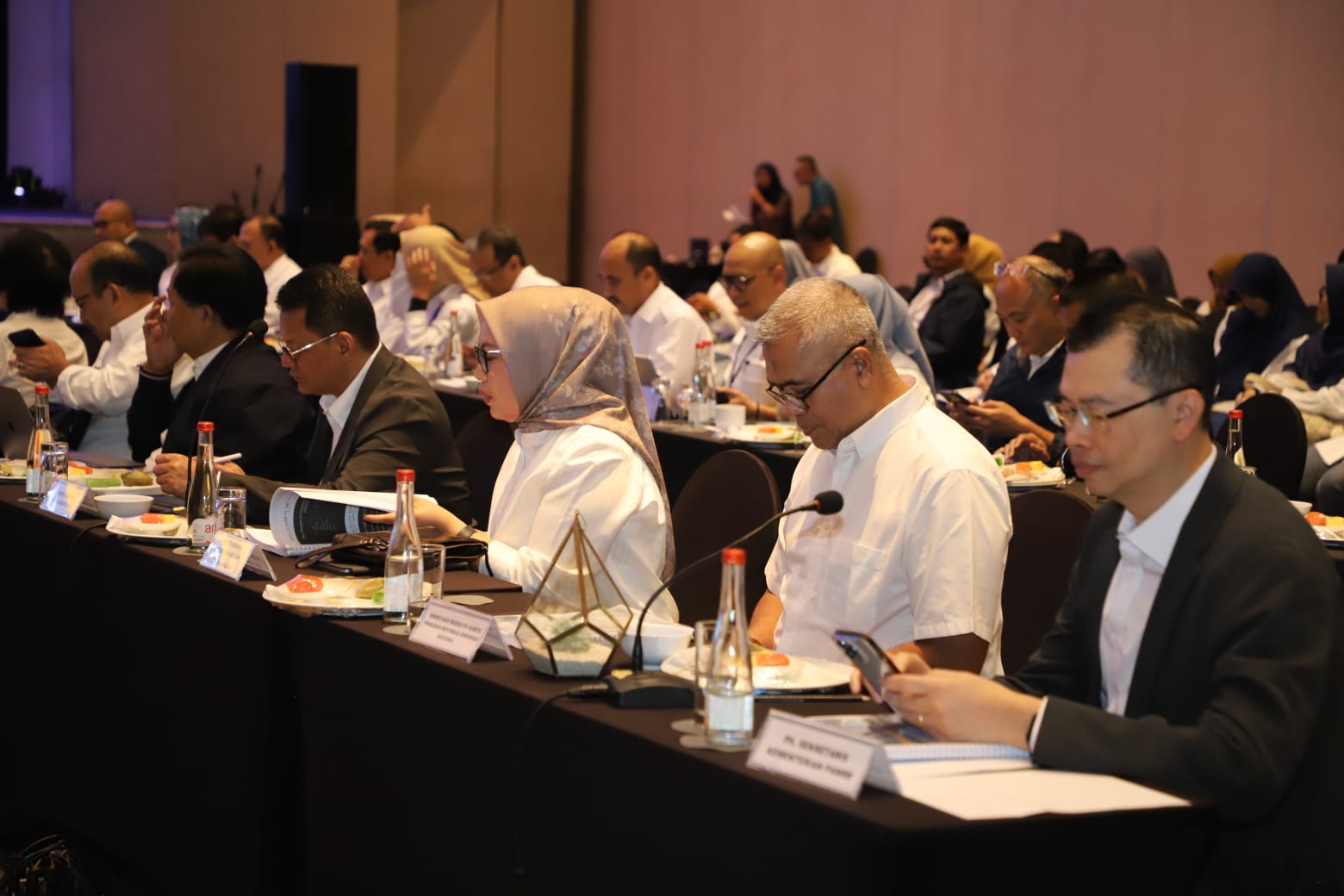 20241206 Penutupan Rakor Sinergi dan Kolaborasi Pembangunan Layanan Digital Pemerintah 16