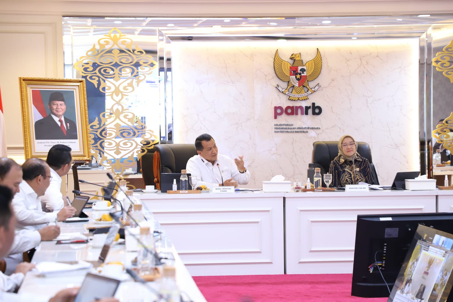 20241209 MENTERI Rapat Pimpinan Kementerian PANRB 13
