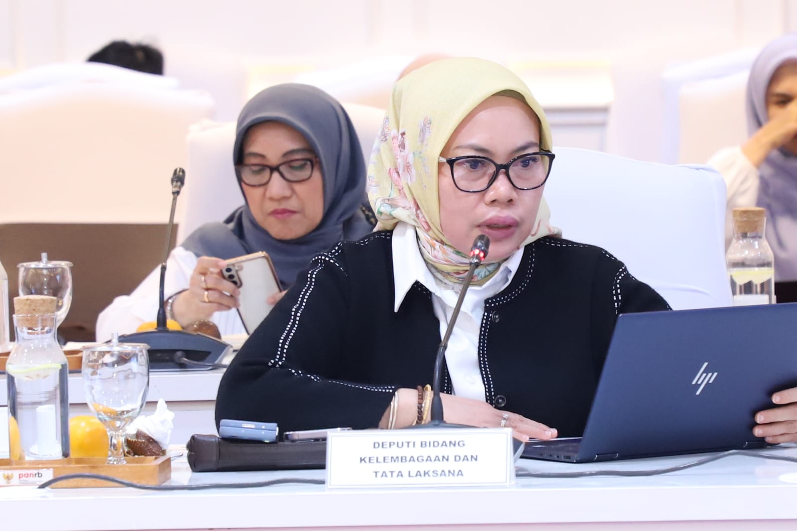 20241209 MENTERI Rapat Pimpinan Kementerian PANRB 13