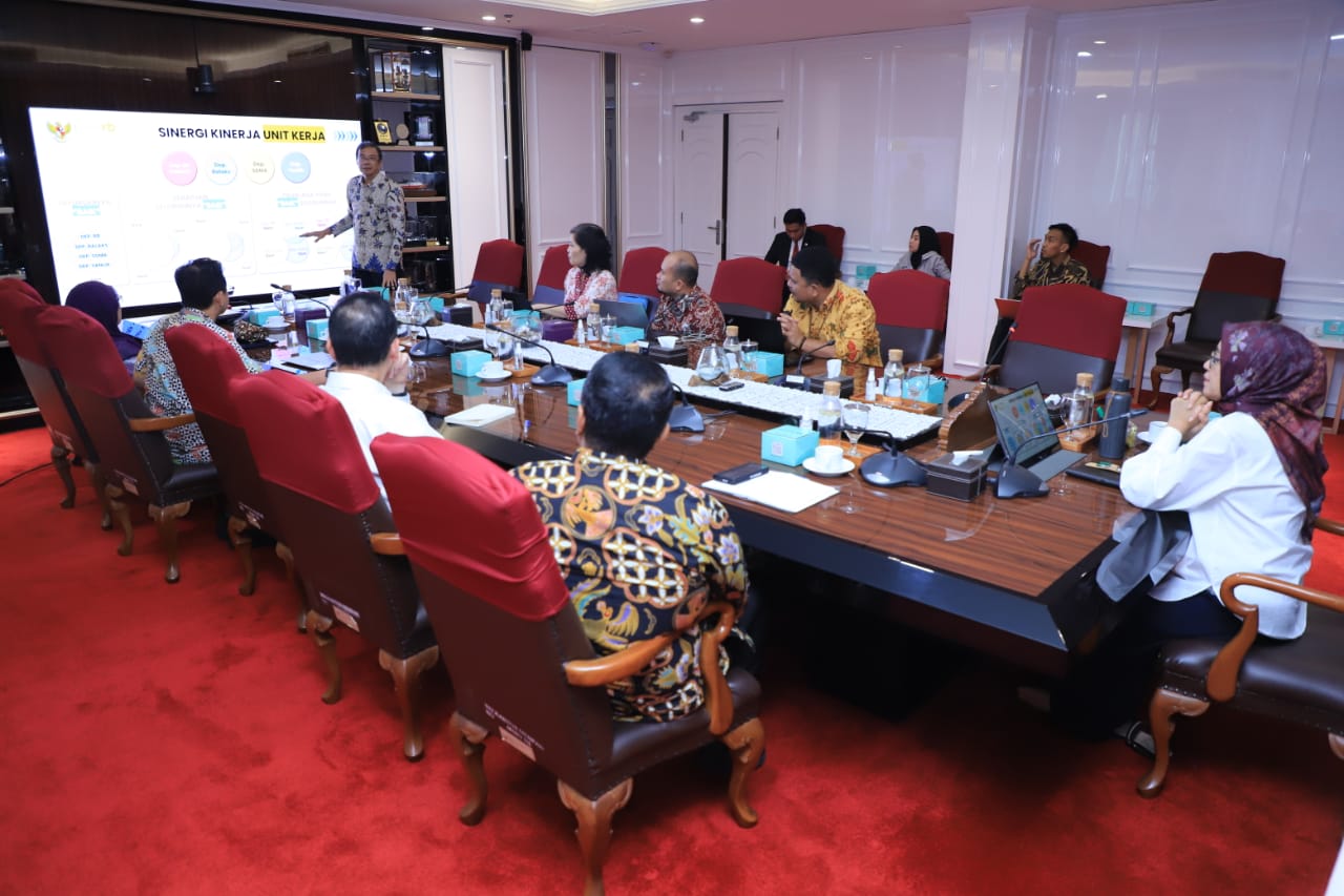 20241220 Rapat Internal Kementerian PANRB 13