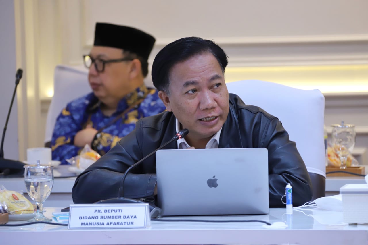 20241223 MENTERI Rapat Pimpinan Kementerian PANRB 17
