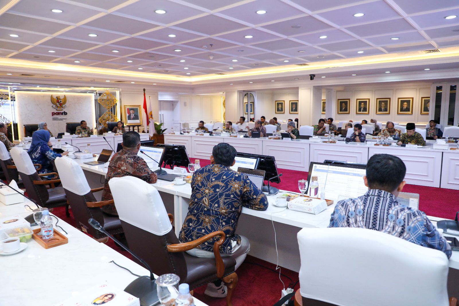 20241227 Rapat Koordinasi Jelang Pelaksanaan Program Makan Bergizi 14