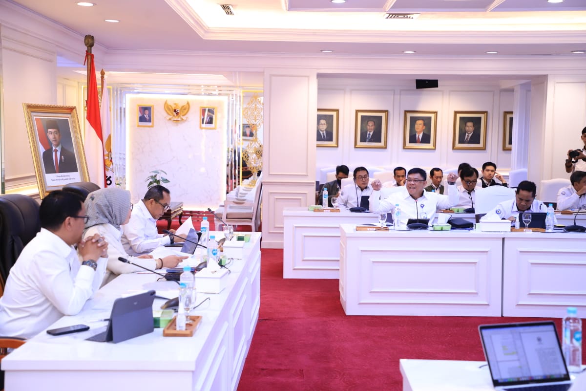 20241230 Rapat Penataan Organisasi dan Tata Kelola Kementerian Kelautan dan Perikanan 10