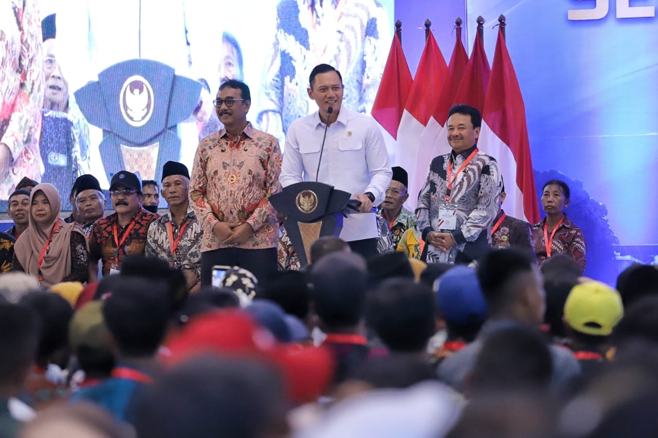 20240430 Penyerahan Sertipikat untuk Rakyat Banyuwang 18