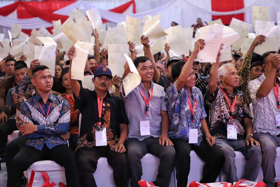 20240430 Penyerahan Sertipikat untuk Rakyat Banyuwang 18