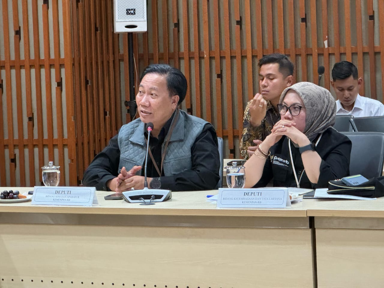20250415 Pertemuan dengan Menteri Pendidikan Dasar dan Menengah 5