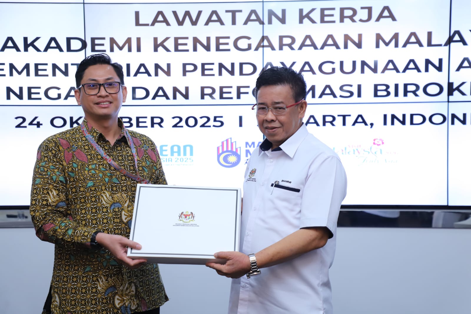 20251024 Kunjungan Delegasi Akademi Kenegaraan Malaysia 1