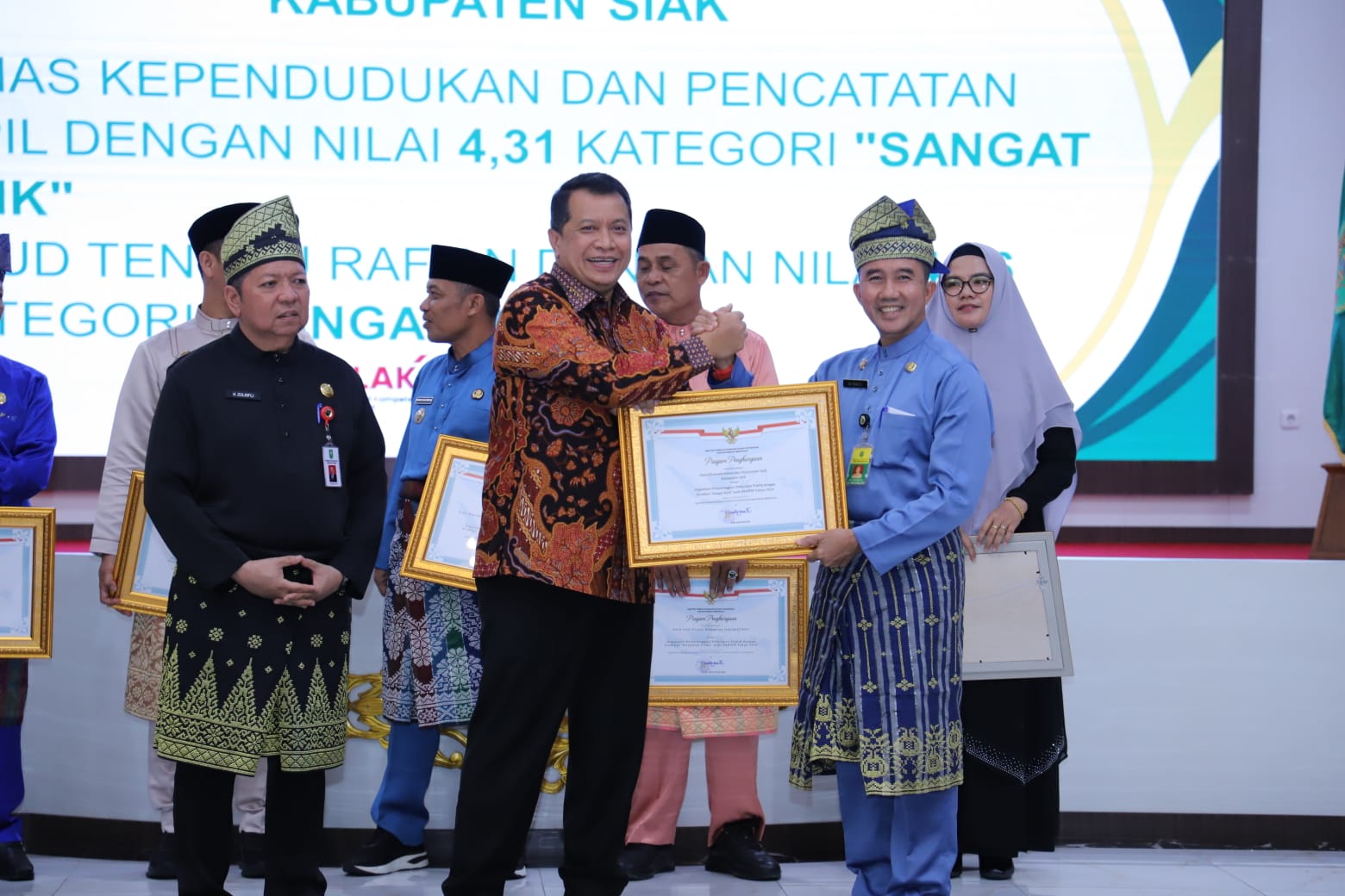 20250807 Audiensi Gubernur Riau 1