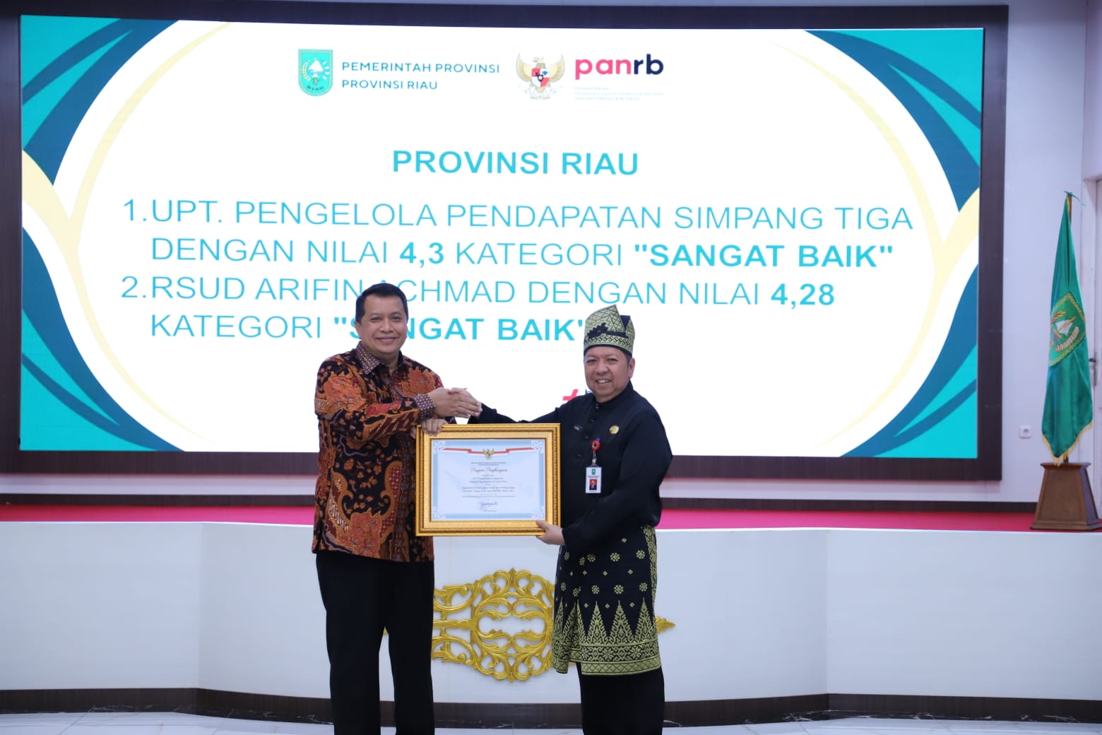 20250807 Audiensi Gubernur Riau 3