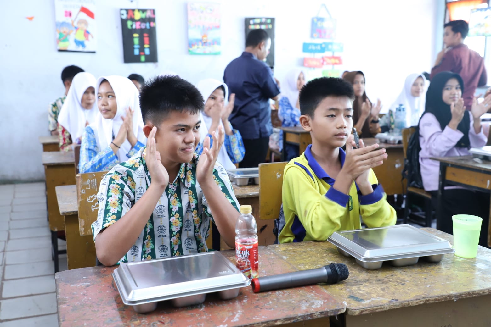 20250807 Peninjauan Penyaluran Program Makan Bergizi Gratis di Riau 1