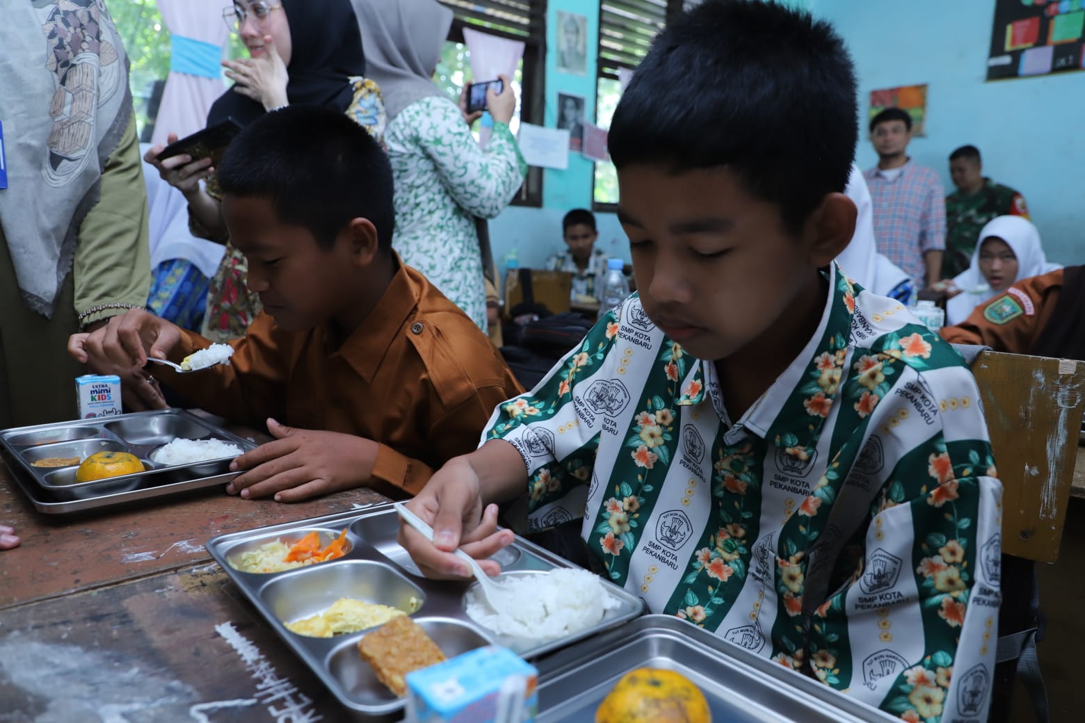 20250807 Peninjauan Penyaluran Program Makan Bergizi Gratis di Riau 1