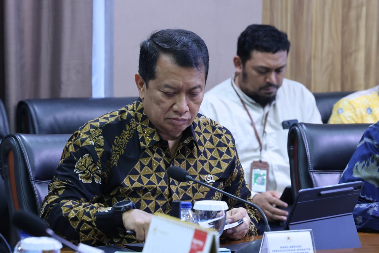20250829 Rapat Koordinasi pembentukan Kementerian Haji 1