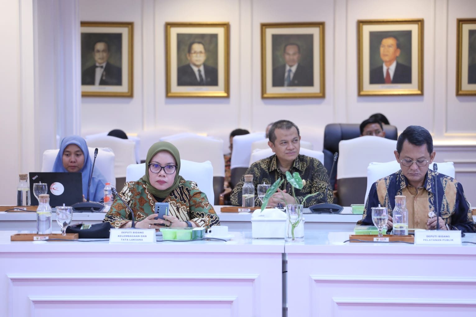 20250425 Penyerahan LHP Kinerja atas Efektifitas Implementasi SPBE Nasional Tahun Anggaran 2022 2024 12
