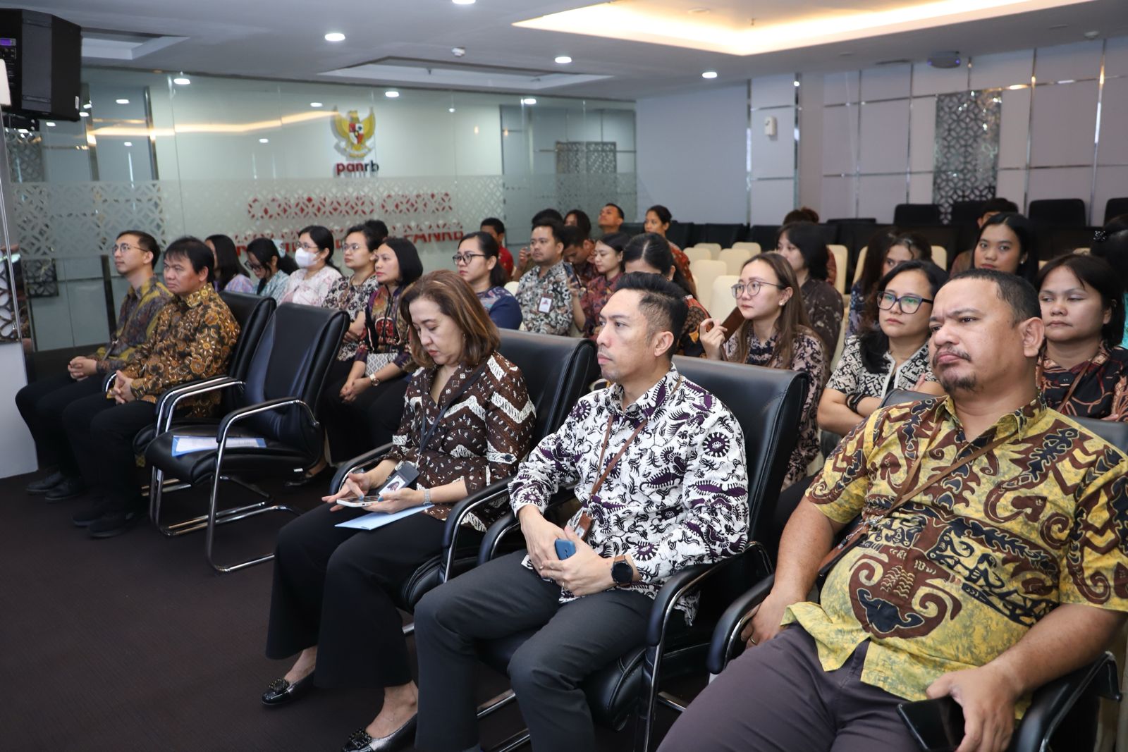 20250425 Perayaan Paskah Pegawai di Lingkungan Kementerian PANRB 11